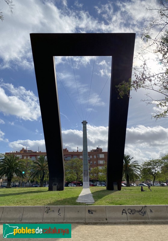 Cornellà de Llobregat - Monument a Miró (Foto: Albert Esteves, 2021) Cornellà de Llobregat - Monument a Miró