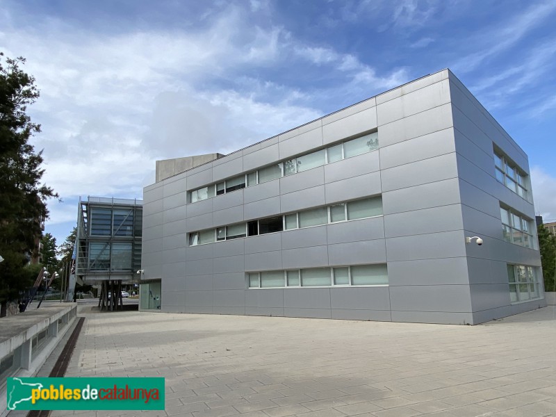 Cornellà de Llobregat - Agència Tributària (Foto: Albert Esteves, 2021) Cornellà de Llobregat - Agència Tributària