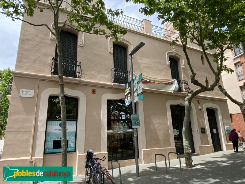 Begues - Petit Casal (Foto: Albert Esteves, 2021) Begues - Petit Casal