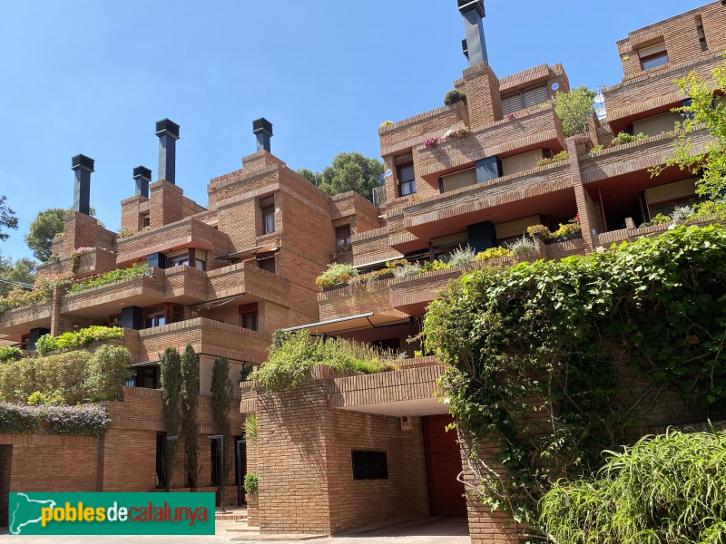 Sant Just Desvern - Sant Just Park (Foto: Albert Esteves, 2021) Sant Just Desvern - Sant Just Park