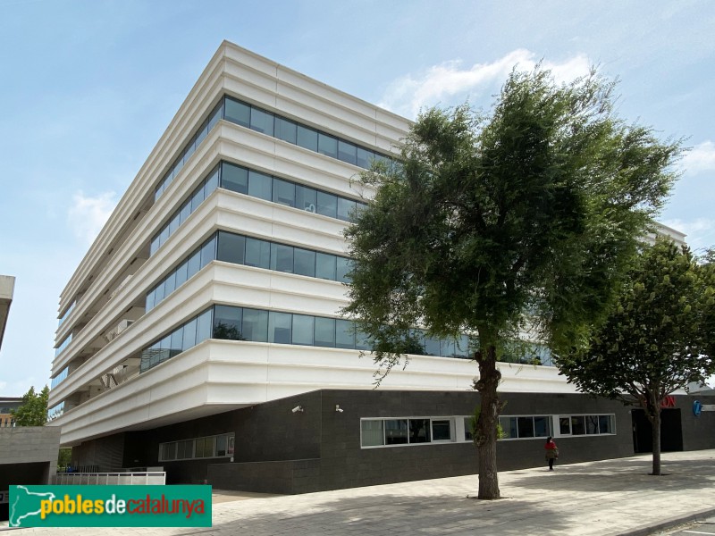 Cornellà de Llobregat - WTC Almeda Park. Edifici 4 (Foto: Albert Esteves, 2021) Cornellà de Llobregat - WTC Almeda Park. Edifici 4