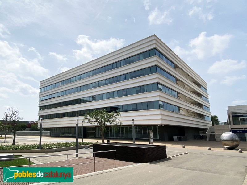 Cornellà de Llobregat - WTC Almeda Park. Edifici 4 (Foto: Albert Esteves, 2021) Cornellà de Llobregat - WTC Almeda Park. Edifici 4