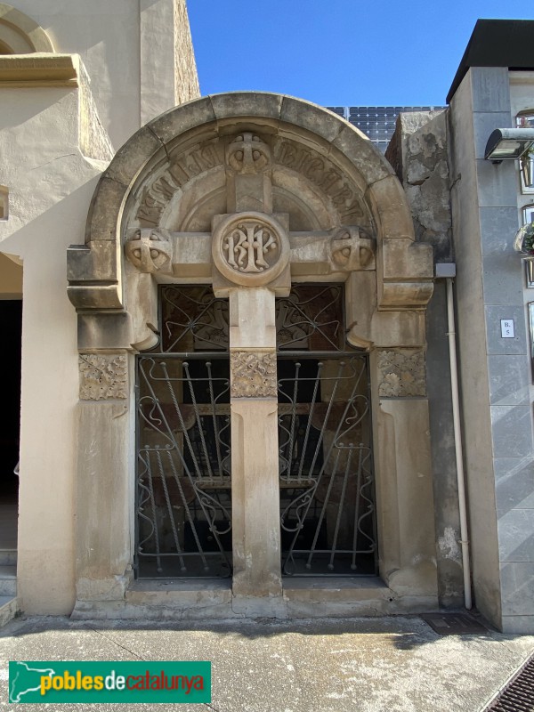 Sant Feliu de Llobregat - Cementiri. Panteó Ricart