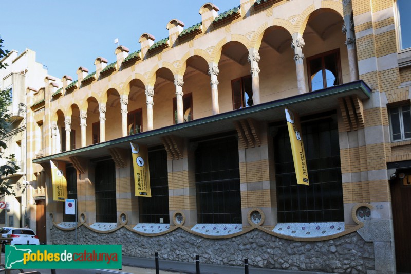 Sabadell - Despatx Lluch (Foto: Albert Esteves, 2021) Sabadell - Despatx Lluch