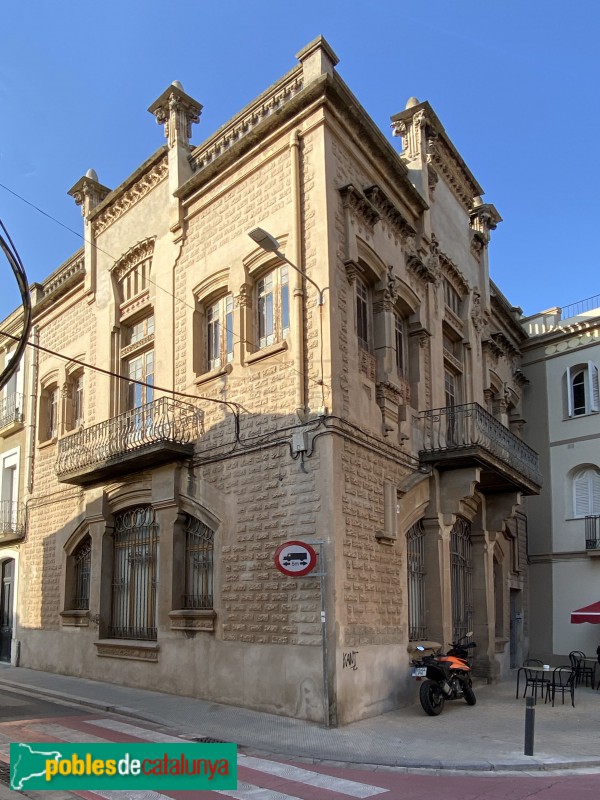 Sabadell - Despatx Genís i Pont (Foto: Albert Esteves, 2021) Sabadell - Despatx Genís i Pont