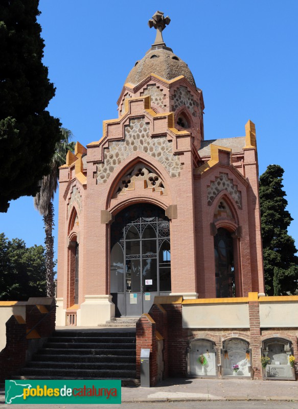 Barcelona - Cementiri de les Corts. Capella