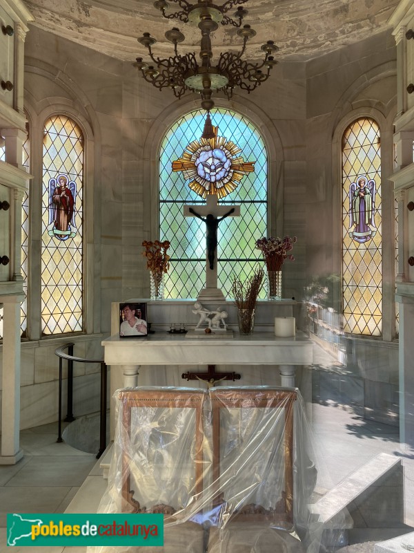 Barcelona - Cementiri de les Corts. Panteó Núñez (Foto: Albert Esteves, 2021) Barcelona - Cementiri de les Corts. Panteó Núñez