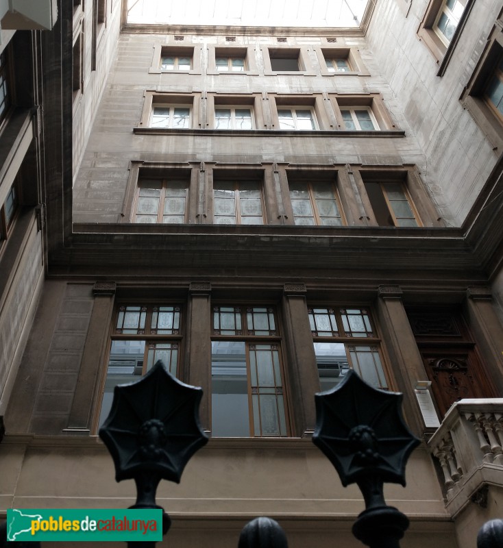 Barcelona - Santa Anna, 28 (Foto: Anna Corcoll, 2021) Barcelona - Santa Anna, 28