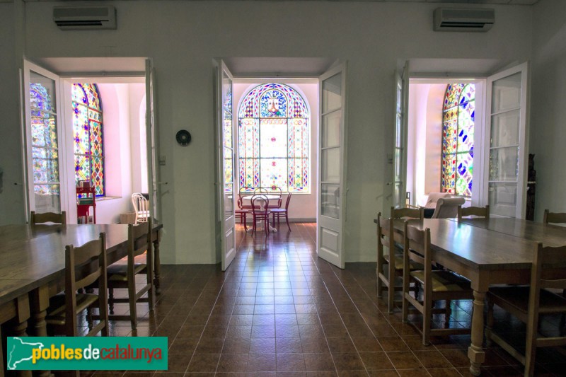 Tortosa - Noviciat de Santa Teresa (Jesús) (Foto: stjtortosa) Tortosa - Noviciat de Santa Teresa (Jesús)