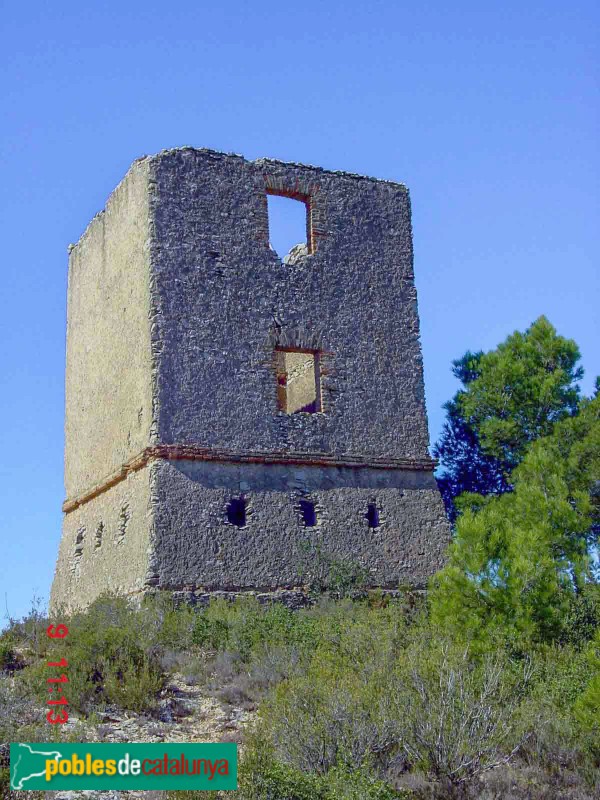 El Perelló - Torre de les Guàrdies (Foto: Francesc Vidal-Barraquer, 2001) El Perelló - Torre de les Guàrdies
