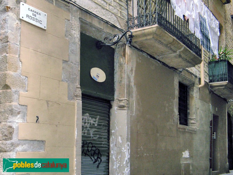 Barcelona - Carrer Rosic, 4 (Foto: Albert Esteves, 2006) Barcelona - Carrer Rosic, 4