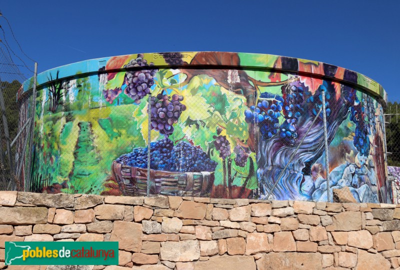 Tarrés - Mural del dipòsit (Foto: Albert Esteves, 2021) Tarrés - Mural del dipòsit