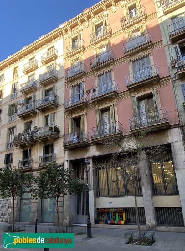 Barcelona - Porxos de Fontseré (Foto: Albert Esteves, 2021) Barcelona - Porxos de Fontseré