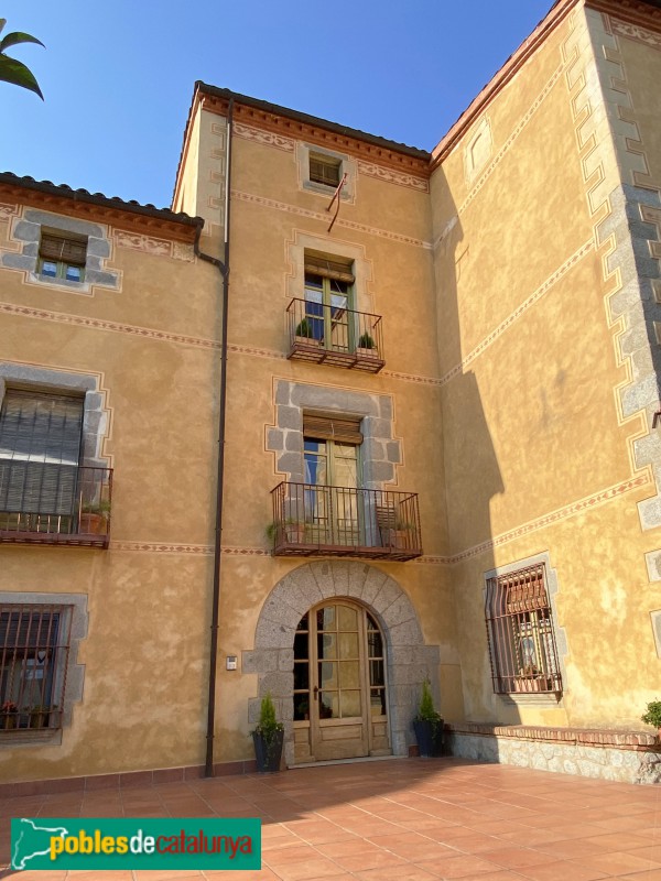 Vilassar de Dalt - Can Coll (Foto: Albert Esteves, 2021) Vilassar de Dalt - Can Coll