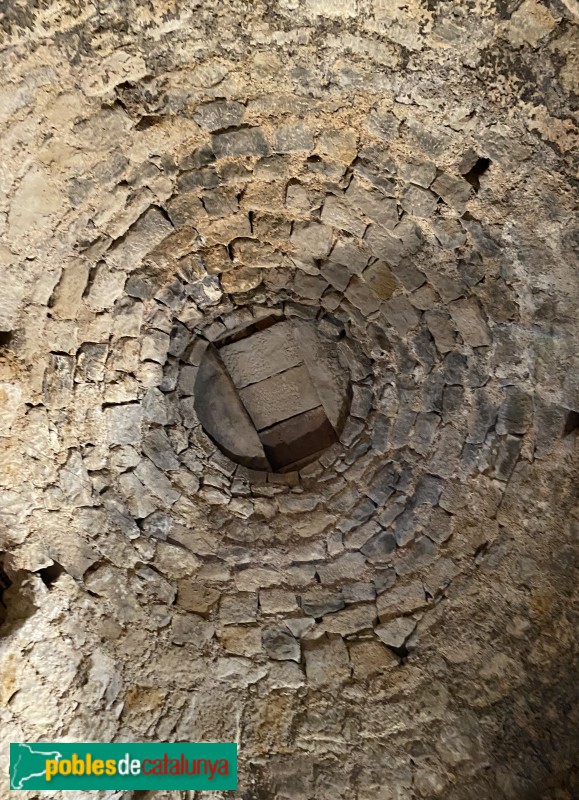 Juneda - Pou de gel (Foto: Albert Esteves, 2021) Juneda - Pou de gel