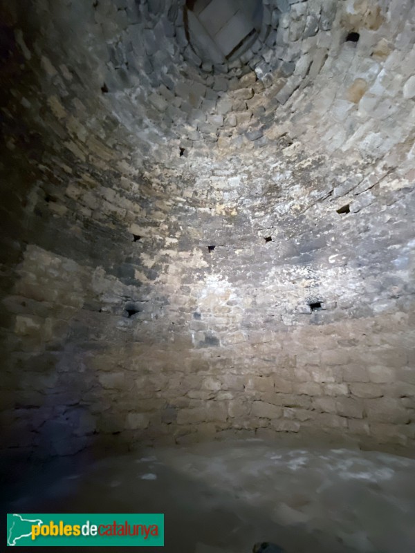 Juneda - Pou de gel (Foto: Albert Esteves, 2021) Juneda - Pou de gel