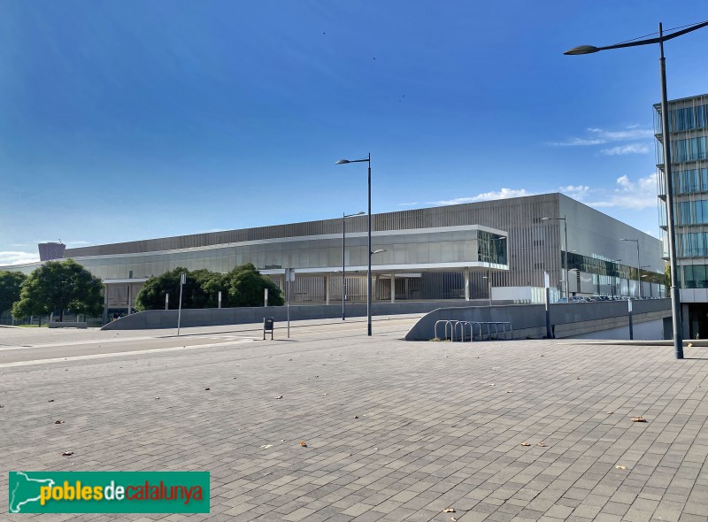 L'Hospitalet - Fira de Barcelona. Pavelló 8 (Foto: Albert Esteves, 2021) L'Hospitalet - Fira de Barcelona. Pavelló 8