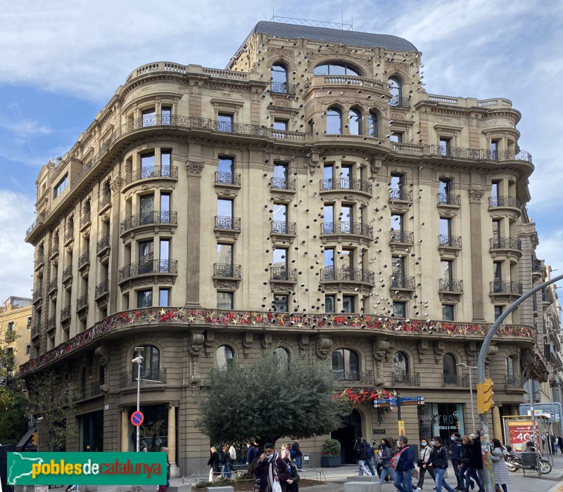 Barcelona - Via Laietana, 49 (Foto: Albert Esteves, 2022) Barcelona - Via Laietana, 49