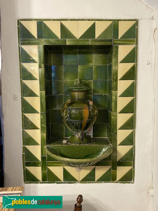 Caldes de Montbui - Rectoria de Sant Sebastià de Montmajor (Foto: Albert Esteves, 2022) Caldes de Montbui - Rectoria de Sant Sebastià de Montmajor