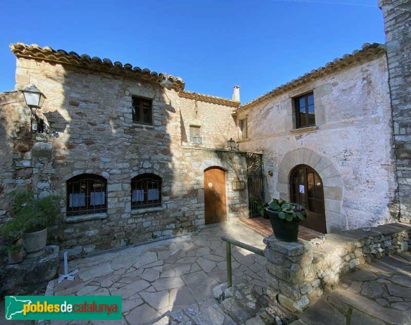 Caldes de Montbui - Rectoria de Sant Sebastià de Montmajor (Foto: Albert Esteves, 2022) Caldes de Montbui - Rectoria de Sant Sebastià de Montmajor