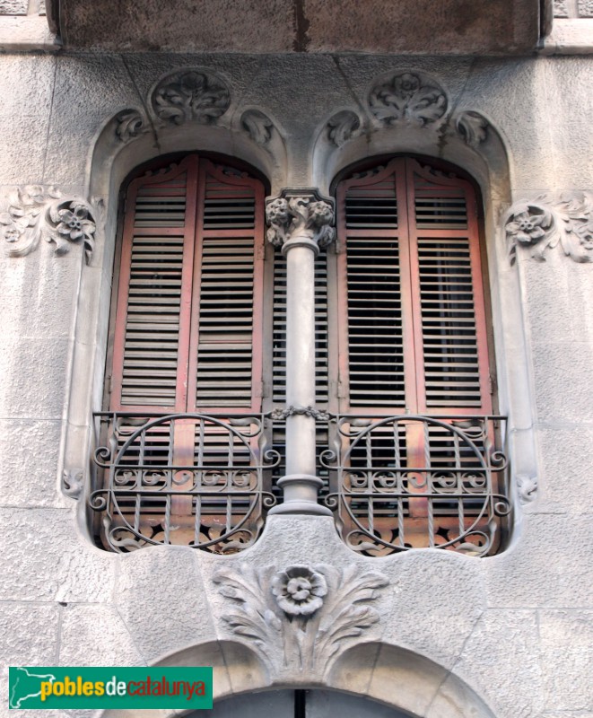 Barcelona - Balmes, 159 (Foto: Albert Esteves, 2022) Barcelona - Balmes, 159