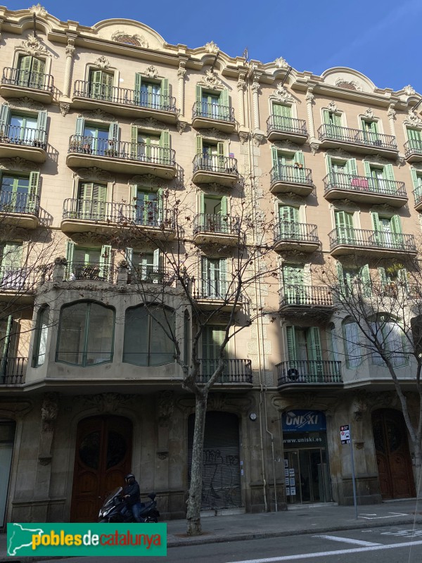 Barcelona - Mallorca, 325-327 (Foto: Albert Esteves, 2022) Barcelona - Mallorca, 325-327