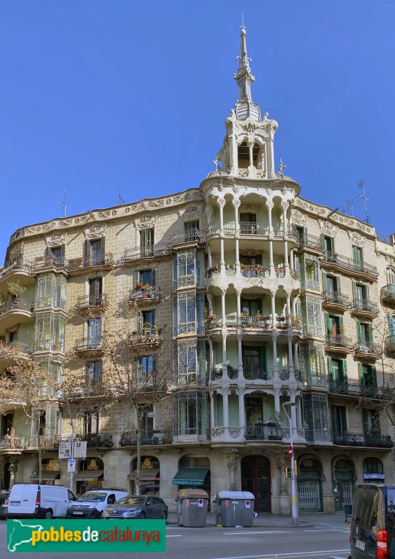 Barcelona - Roger de Llúria, 80 (Foto: Albert Esteves, 2022) Barcelona - Roger de Llúria, 80