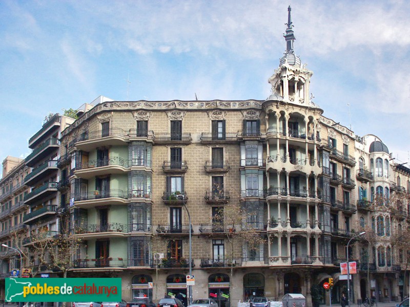 Barcelona - Roger de Llúria, 80 (Foto: Albert Esteves, 2022) Barcelona - Roger de Llúria, 80