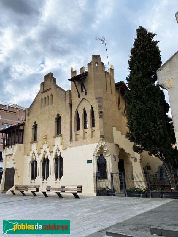 Cerdanyola - Rectoria (Foto: Albert Esteves, 2022) Cerdanyola - Rectoria