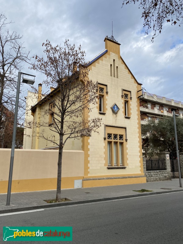 Cerdanyola - Casa Dolors Balcells (Foto: Albert Esteves, 2022) Cerdanyola - Casa Dolors Balcells