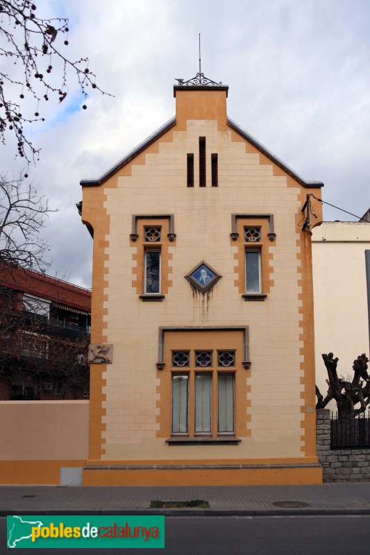 Cerdanyola - Casa Dolors Balcells (Foto: Albert Esteves, 2022) Cerdanyola - Casa Dolors Balcells