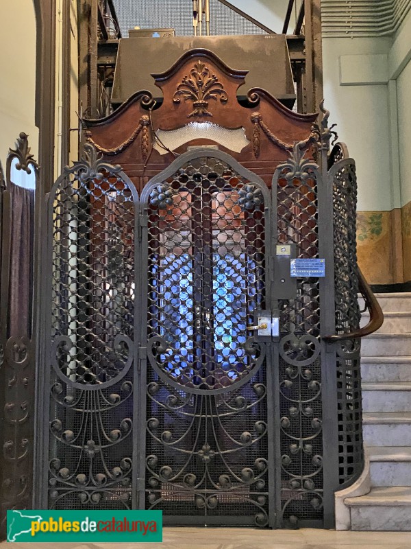 Barcelona - Bailèn, 36 (Foto: Albert Esteves, 2022) Barcelona - Bailèn, 36