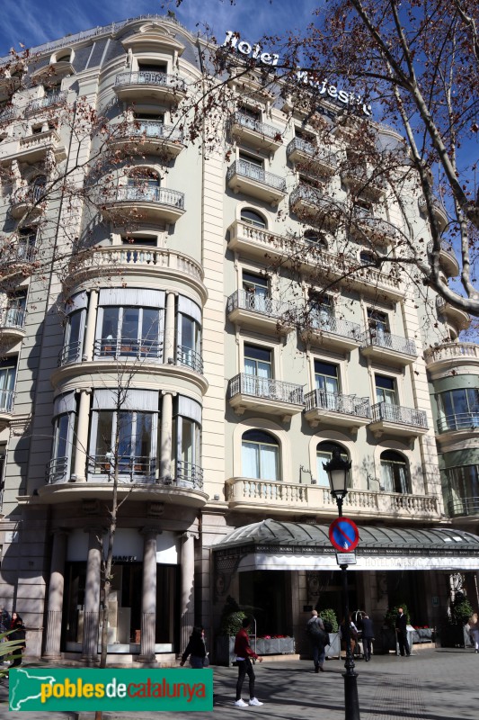 Barcelona - Hotel Majestic (Passeig de Gràcia, 68-72) (Foto: Albert Esteves, 2022) Barcelona - Hotel Majestic (Passeig de Gràcia, 68-72)