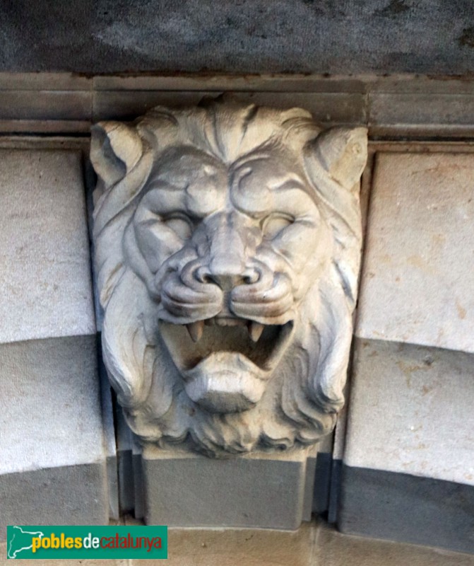 Barcelona - Passeig de Gràcia, 21 (Foto: Albert Esteves, 2022) Barcelona - Passeig de Gràcia, 21