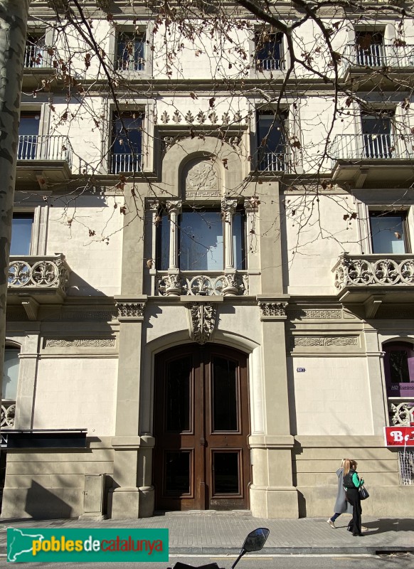 Barcelona - Gran Via, 617 (Foto: Albert Esteves, 2022) Barcelona - Gran Via, 617