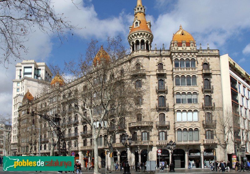 Barcelona - Passeig de Gràcia, 6 (Foto: Albert Esteves, 2015) Barcelona - Passeig de Gràcia, 6