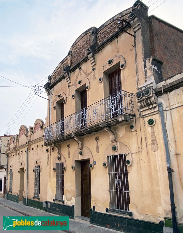 La Garriga - Sancho Marraco, 34-36 (Foto: Albert Esteves, 2022) La Garriga - Sancho Marraco, 34-36