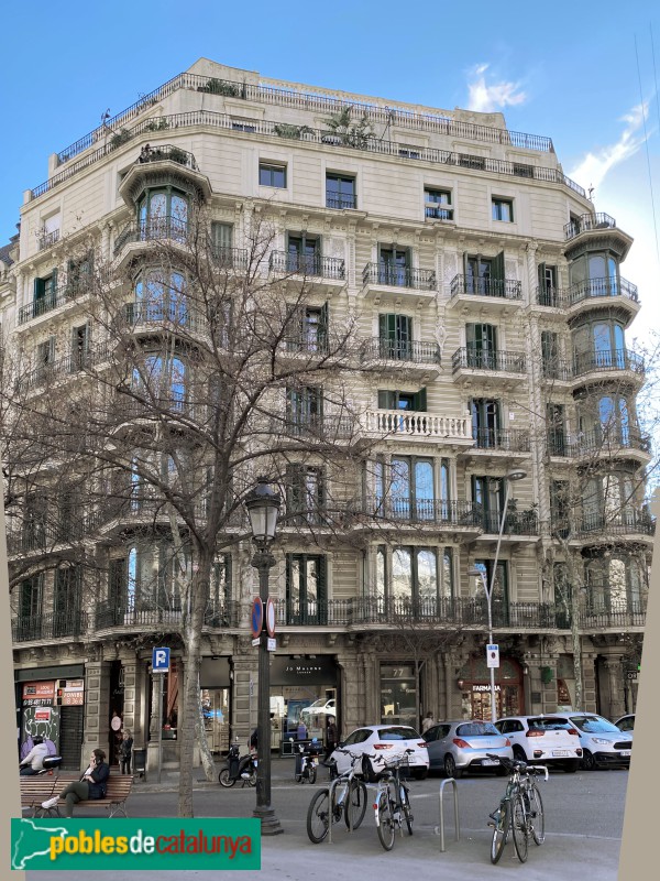 Barcelona - Rambla Catalunya, 77 (Foto: Albert Esteves, 2022) Barcelona - Rambla Catalunya, 77