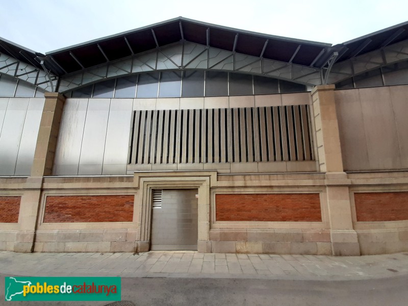 Barcelona - Mercat del Ninot. Passatge Carme Aymerich (Foto: Sergi Suárez, 2022) Barcelona - Mercat del Ninot. Passatge Carme Aymerich