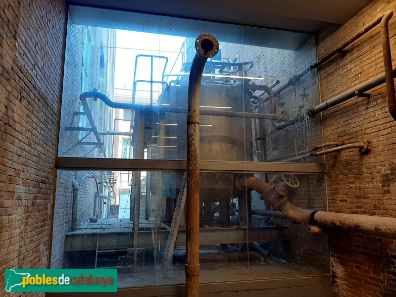 Antiga fàbrica Fabra i Coats. Sala de Calderes (Foto: Sergi Suárez, 2022) Antiga fàbrica Fabra i Coats. Sala de Calderes