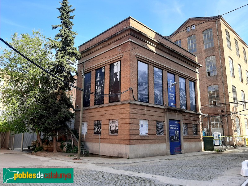 Antiga fàbrica Fabra i Coats. Transformador (Foto: Sergi Suárez, 2022) Antiga fàbrica Fabra i Coats. Transformador