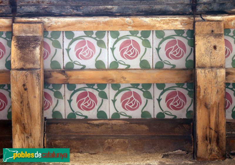 Figaró-Montmany - Can Ventureta. Mosaics (Foto: Albert Esteves, 2022) Figaró-Montmany - Can Ventureta. Mosaics