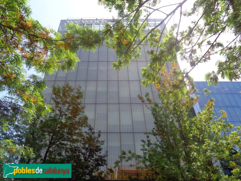 Edifici Luxa. Badajoz, 136 (Foto: Sergi Suárez, 2022) Edifici Luxa. Badajoz, 136