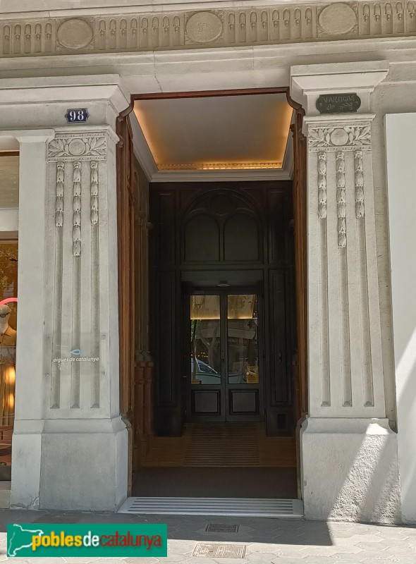 Barcelona - Passeig de Gràcia, 98 (Foto: Anna Corcoll, 2022) Barcelona - Passeig de Gràcia, 98