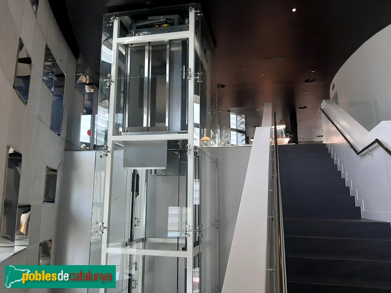 Barcelona - Torre Glòries (Foto: Sergi Suárez, 2022) Barcelona - Torre Glòries