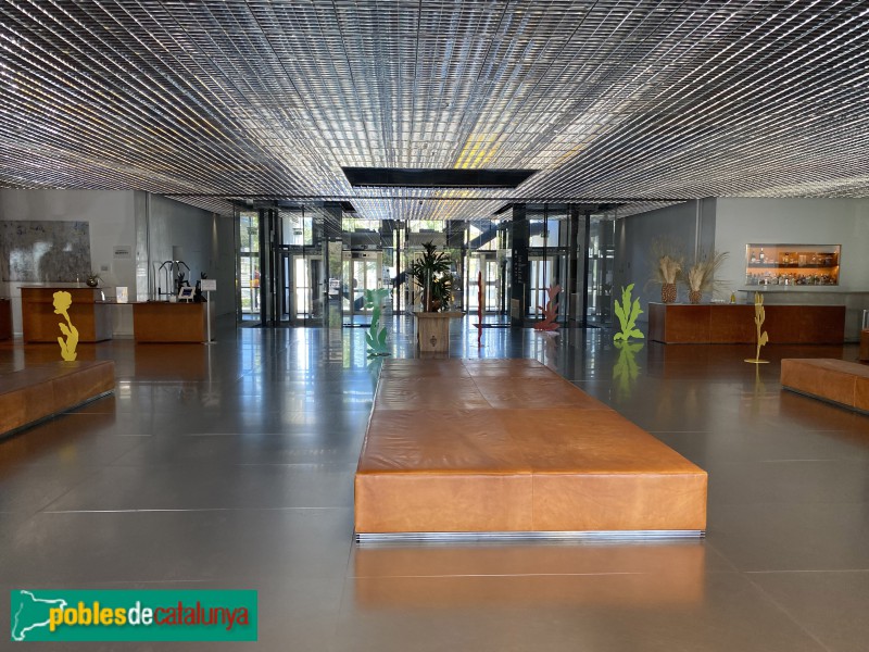 L'Hospitalet de Llobregat - Hotel Catalonia Fira (Foto: Albert Esteves, 2022) L'Hospitalet de Llobregat - Hotel Catalonia Fira