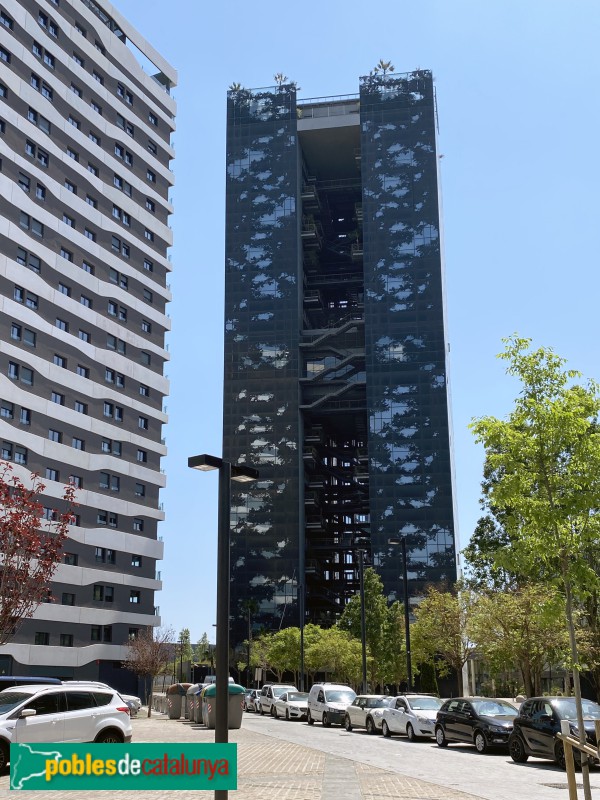 L'Hospitalet de Llobregat - Hotel Catalonia Fira (Foto: Albert Esteves, 2022) L'Hospitalet de Llobregat - Hotel Catalonia Fira