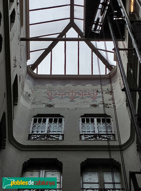 Barcelona - Diputació, 183-185 (Foto: Anna Corcoll, 2019) Barcelona - Diputació, 183-185