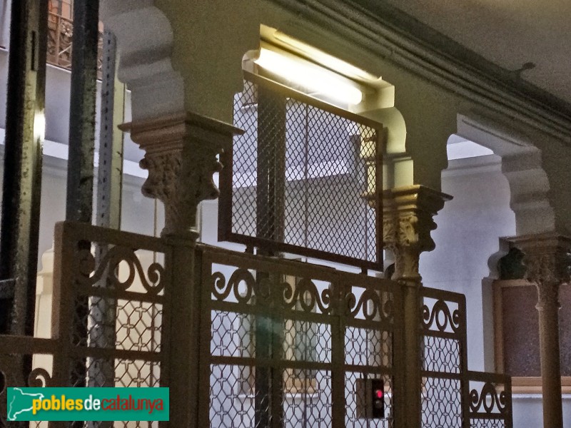 Barcelona - Diputació, 183-185 (Foto: Anna Corcoll, 2019) Barcelona - Diputació, 183-185