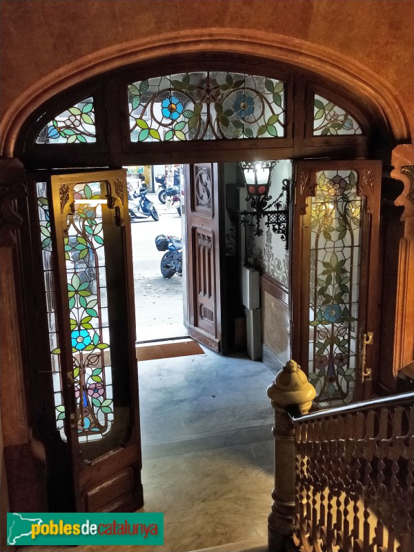 Barcelona - Diputació, 183-185 (Foto: Anna Corcoll, 2019) Barcelona - Diputació, 183-185
